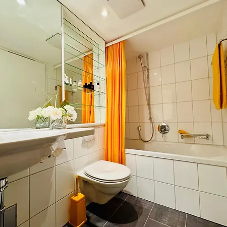 Apartment Schweizerheim 1 *
